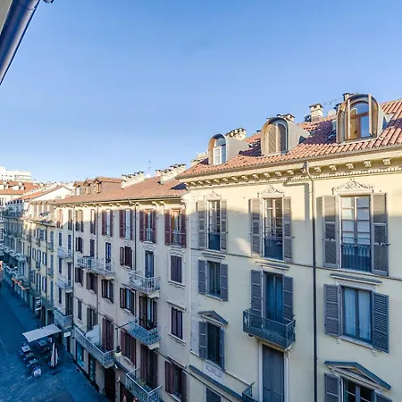 Guesthost - L'angulin & Roomy In * Turin