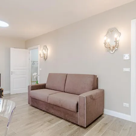 Appartement Guesthost - L'angulin & Roomy In Turin