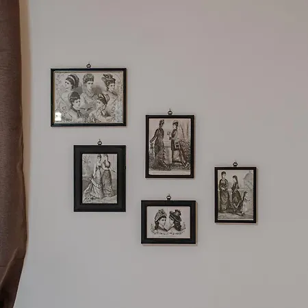 Daire Guesthost - L'angulin & Roomy In Torino