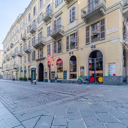 Guesthost - L'angulin & Roomy In * Torino